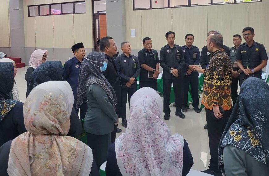Dari Pembinaan ke Lapangan, Hakim Agung Cek…