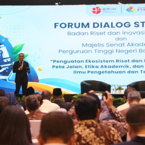 Menteri Diktisaintek Tegaskan Pentingnya Regenerasi Peneliti dan Infrastruktur…