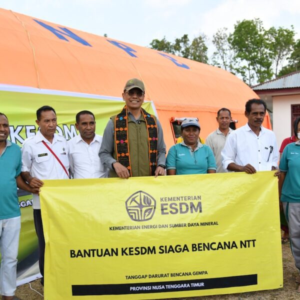 Senyum Kembali Tumbuh di Nagekeo, Kementerian ESDM Dampingi…