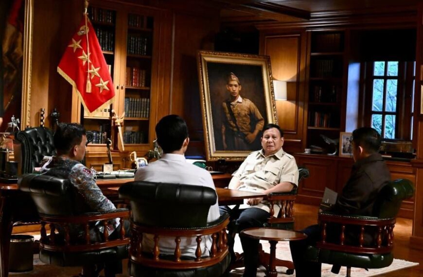 Presiden Prabowo Tekankan Komunikasi Pemerintah yang Sederhana dan&hellip;