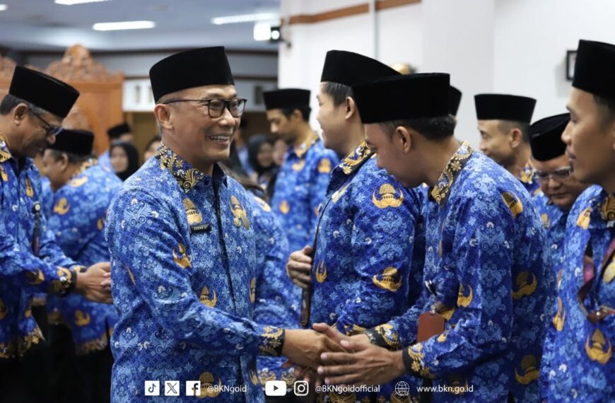 Lantik 100 Pejabat Fungsional, Salah Satunya dari Madya ke Utama,&hellip;