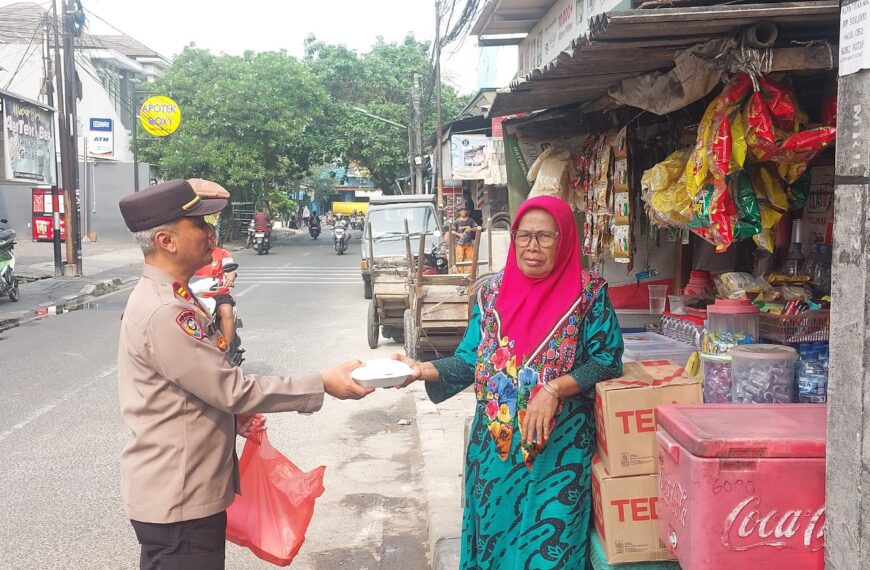 Jumat Peduli, Polsek Koja Salurkan Bantuan Sosial dan Perkuat Program&hellip;