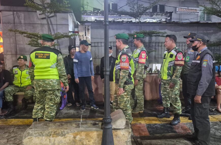 Patroli Gabungan Koramil 02/Pondok Gede Bersama Mitra Jaya, Langkah Nyata…