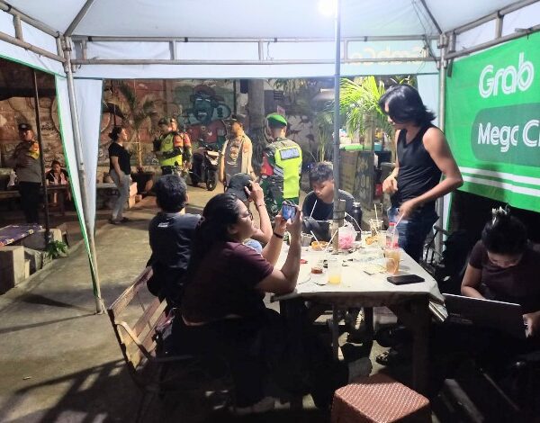 Malam Hari Tetap Siaga, Koramil 04/Jati Asih Bersinergi…