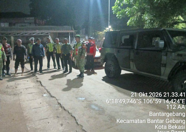 Perkuat Patroli Malam Koramil 05/Bantar Gebang Pastikan Keamanan dan Kenyamanan Lingkungan Demi Warga