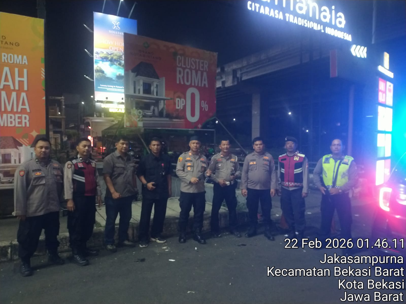 Patroli Bersama Polsek Bekasi Barat dan Polsek Duren Sawit Cegah Tawuran di Perbatasan Wilayah