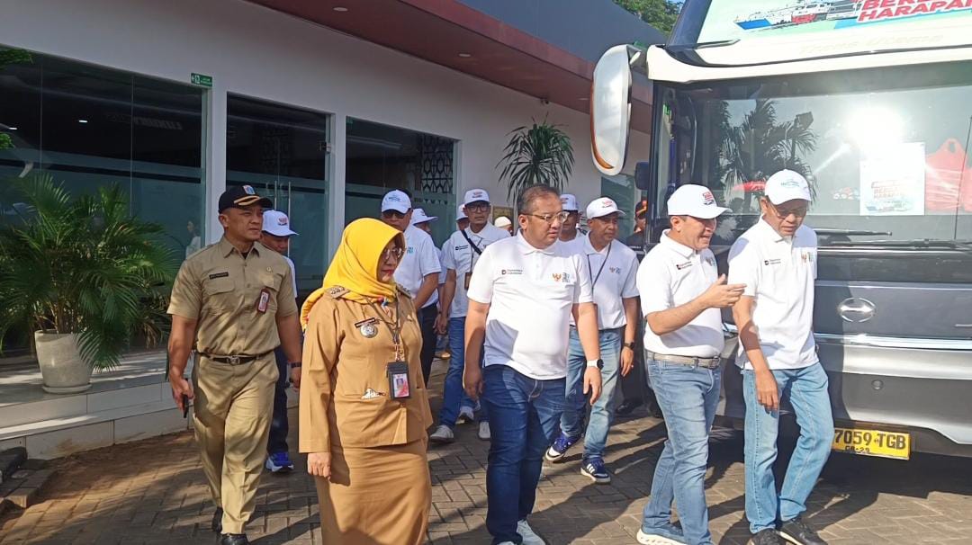 Pegadaian Kanwil VIII Jakarta 1 Antar 500 Pemudik Lebaran dengan 10 Bus