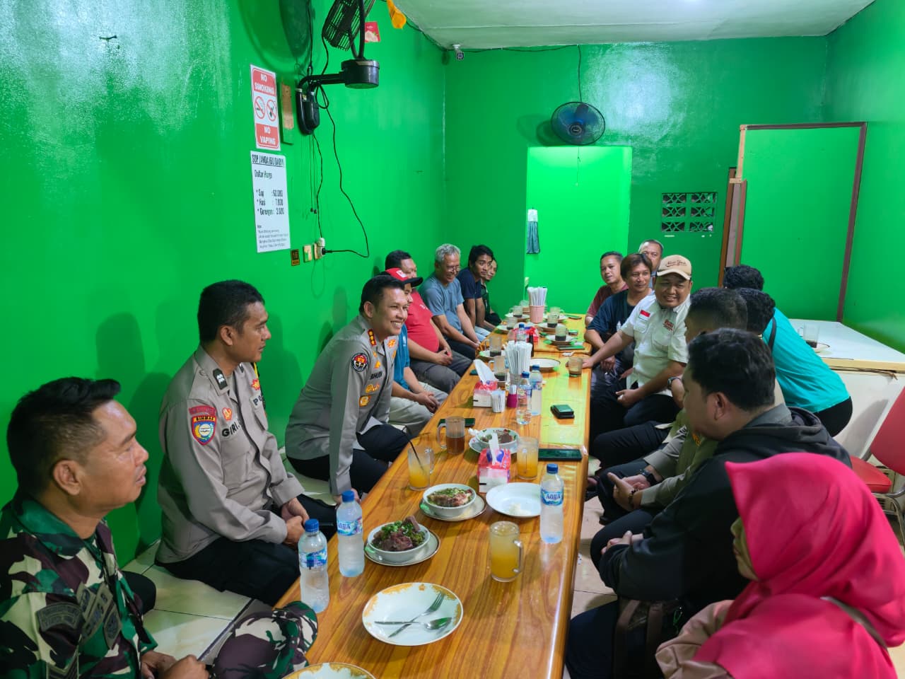Kabidhumas dan Dirreskrimsus Polda Metro Jaya Serap Aspirasi Warga Cikarang Barat Lewat Program Jakarta On The Spot