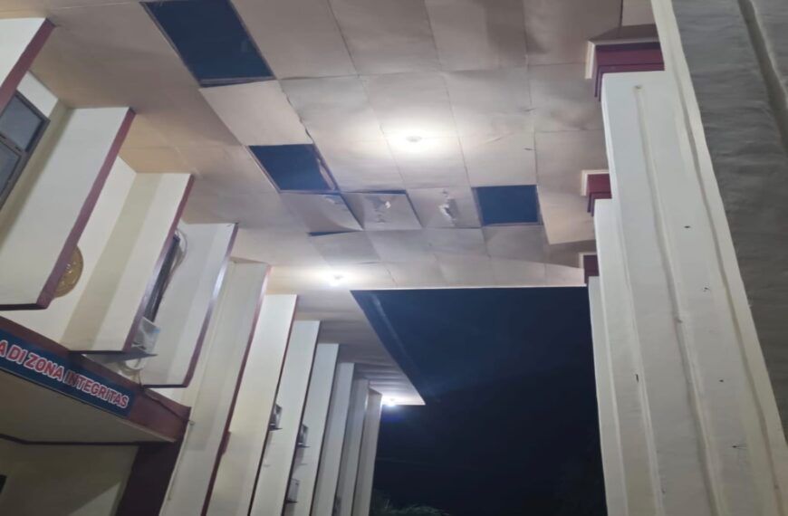 Diguncang Gempa 5,4 M, Gedung PN Buol Retak…