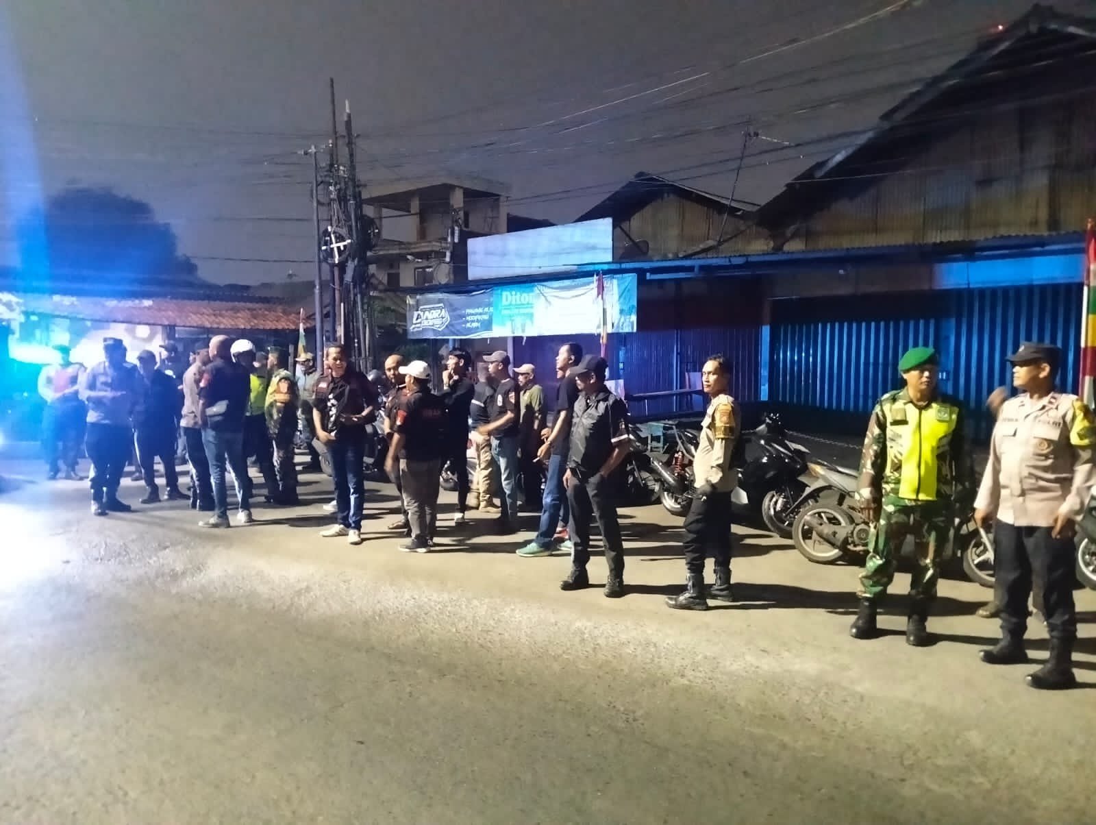 Polsek Bekasi Barat Gelar Patroli Gabungan, Berikan Rasa Aman kepada Masyarakat