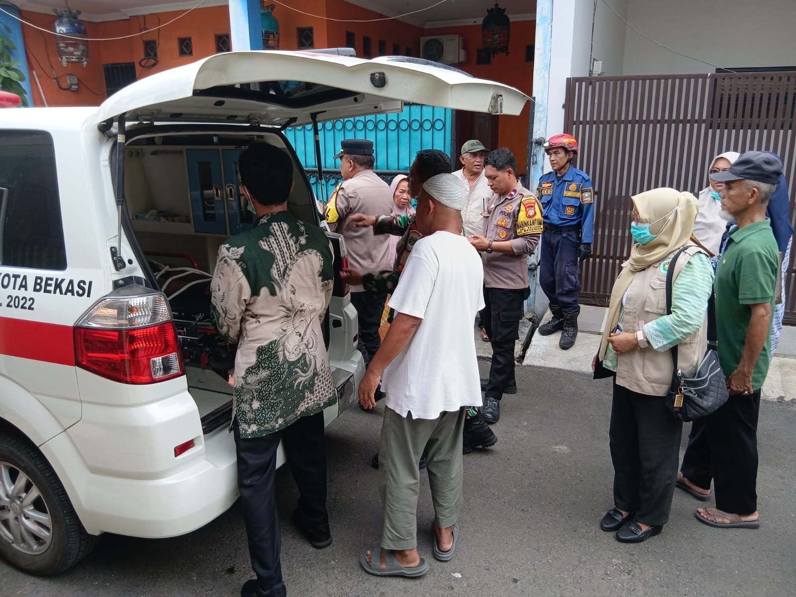 Respons Cepat Polsek Medan Satria Tindaklanjuti Aduan Warga Terkait ODGJ