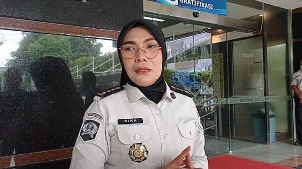 Meneladani Jejak Kartini Modern: Dedikasi dan Kepemimpinan Dr.…
